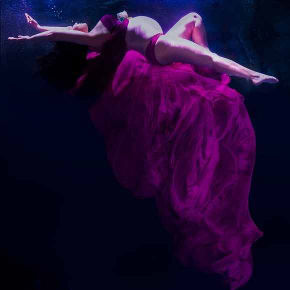 Maternity Gown - Picture 2 of 2